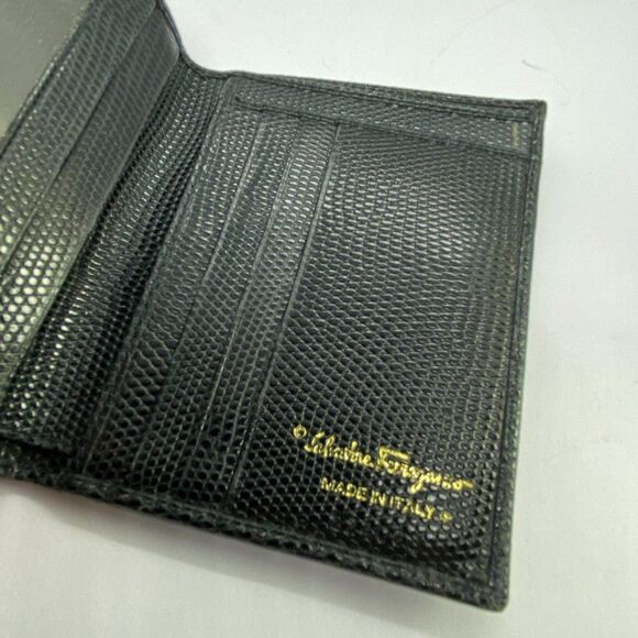 Authentic Salvatore Ferragamo Vara Black Textured Leather Bifold Wallet - Picture 6 of 8
